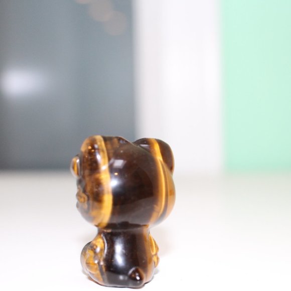 Hello Kitty Tigers Eye Hand Carved Natural Stone Figure - Picture 4 of 7